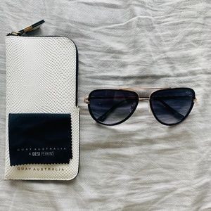 Quay Australia "All In" Black/Gold Aviators